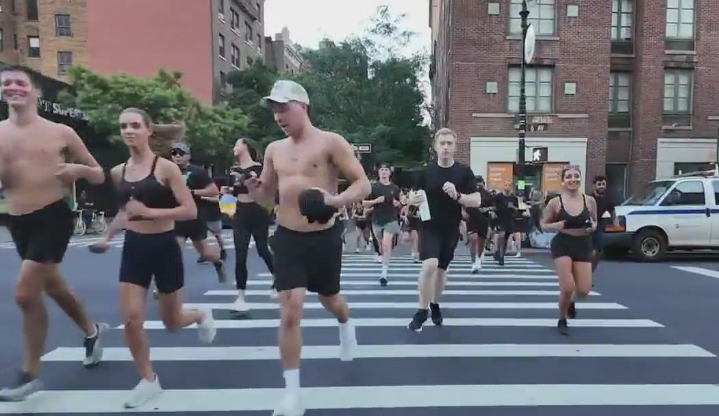 Lunge Run Club 1
